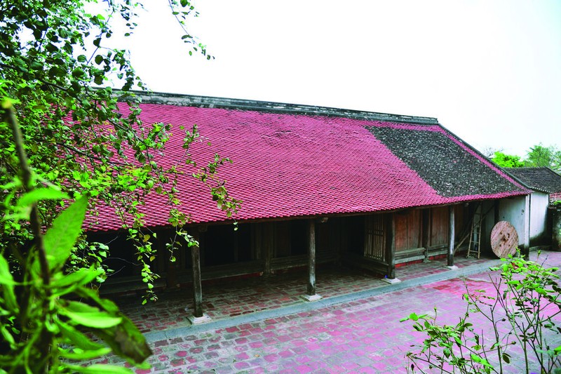 La maison de 200 ans dans le village de Tây Giai, commune de Vinh Tiên, district de Vinh Lôc, province de Thanh Hoa (au Centre). Photo : TQ.