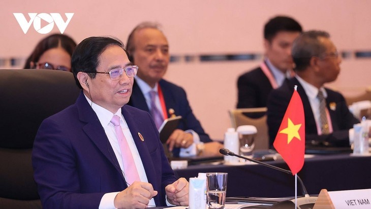Le PM vietnamien, Pham Minh Chinh, lors du Sommet commémorant les 50 ans des relations ASEAN - Japon. Photo : VOV.