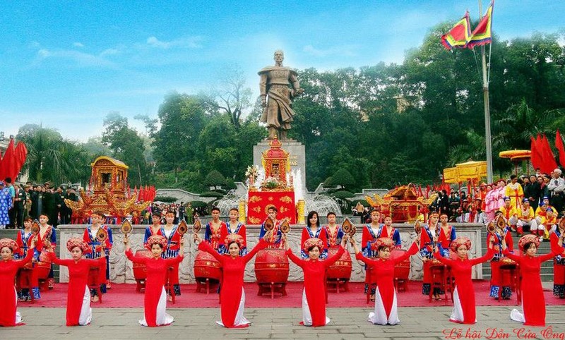 En novembre 2016, la Fête du temple de Cua Ông a été classée au patrimoine culturel immatériel national par le ministère vietnamien de la Culture, des Sports et du Tourisme. Photo : congluan.vn.