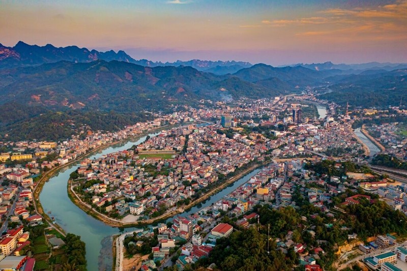 Vue aérienne de la ville de Cao Bang, province éponyme du Nord. Photo : VNA.