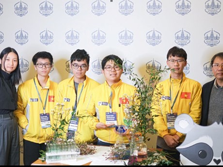 L'équipe vietnamienne aux Olympiades de chimie du projet (PCO) 2024. Photo : moet.gov.vn.