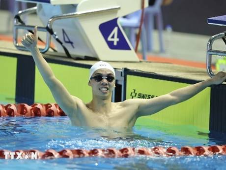 Le nageur Nguyên Huy Hoàng, l'un des cinq sportifs déjà qualifiés aux JO de Paris 2024. Photo : VNA.