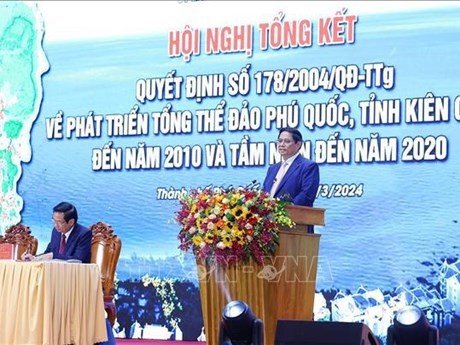 Le PM Pham Minh Chinh à la conférence. Photo : VNA.