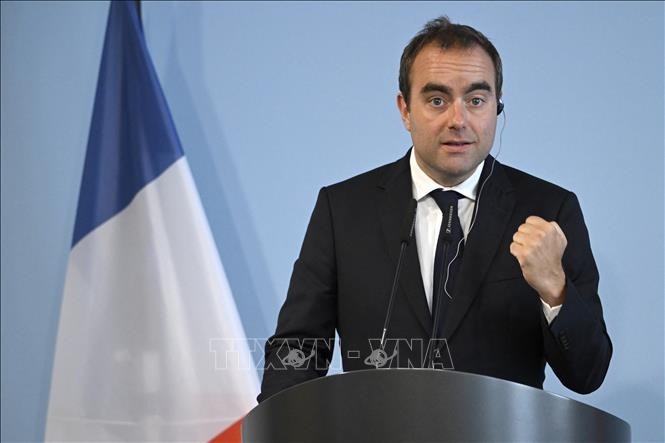 Le ministre français des Armées, Sébastien Lecornu. Photo : VNA.