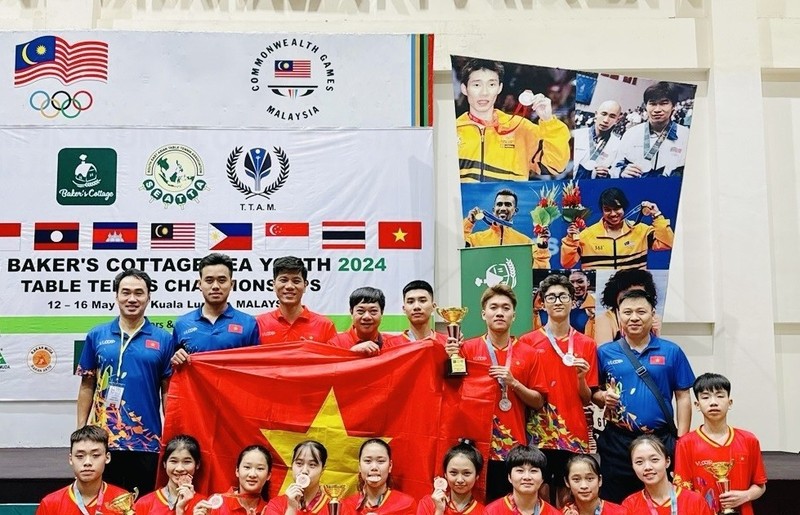 Les jeunes joueurs vietnamiens du tennis de table participent aux hampionnats de tennis de table juniors d'Asie du Sud-Est. Photo : thethaoplus