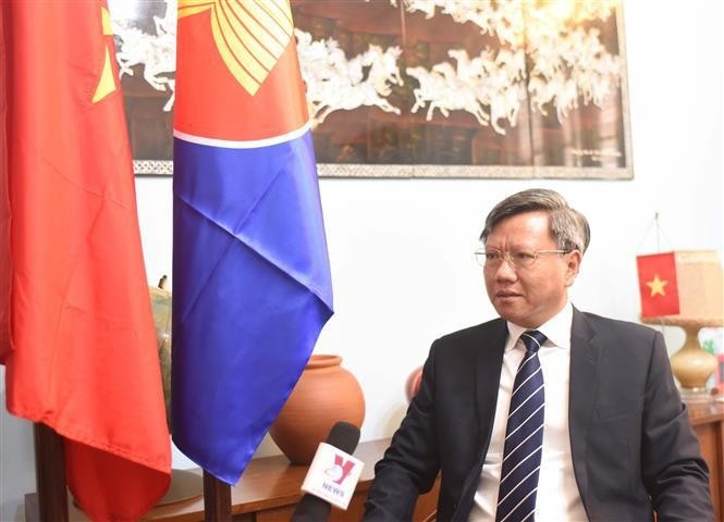 L'ambassadeur vietnamien à Cuba Le Quang Long. Photo : VNA.