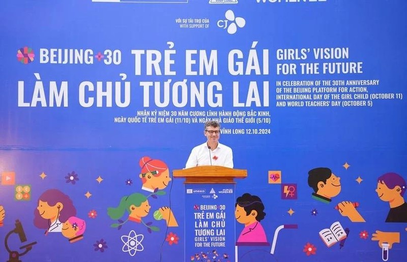 Le Vietnam sensibilise davantage à l’égalité des sexes et aux droits des filles. Photo : VNA