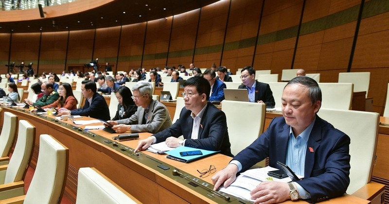 L’Assemblée nationale adopte la Loi sur les syndicats (modifiée). Photo : VNA.