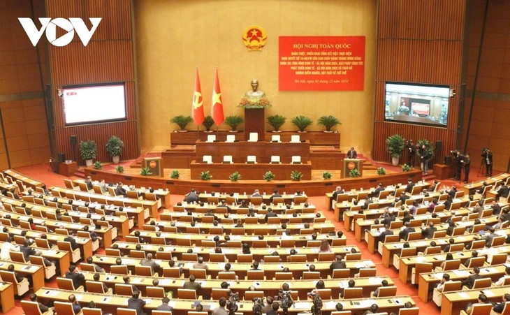 Vue générale de la conférence nationale en ligne. Photo : VOV.