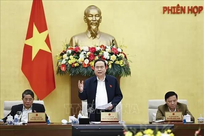 Le président de l'Assemblée nationale Tran Thanh Man s'exprime à la réunion. Photo : VNA.