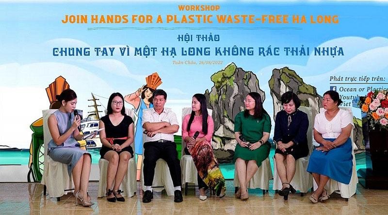 Séminaire « Main dans la main pour une Ha Long sans déchets plastiques » à Ha Long. Photo : Baoxaydung.