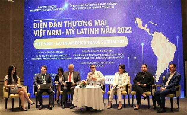 Des délégués vietnamiens et latino-américains au forum. Photo : VNA.