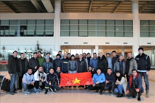 La mission du ministère de la Sécurité publique, des membres de l'ambassade du Vietnam en Turquie et des volontaires turcs. Photo: VNA