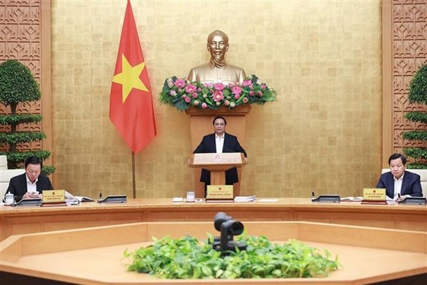 Le Premier ministre vietnamien, Pham Minh Chinh, à la réunion thématique de mars du Gouvernement sur la préparation de lois. Photo : VNA.
