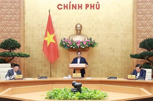 Le Premier ministre Pham Minh Chinh (debout). Photo : VNA.