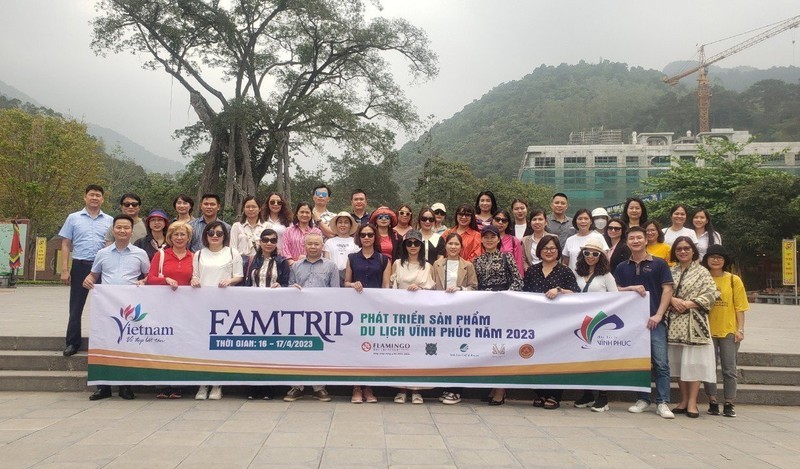 La délégation a visité le site pittoresque de Tây Thiên, dans la province de Vinh Phúc. Photo : VNA.