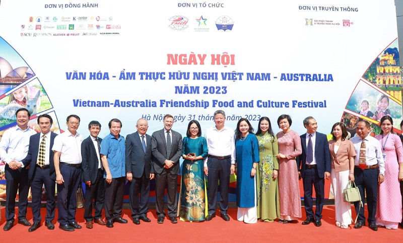 La capitale Hanoï accueille le Festival de la culture, de la cuisine et de l’amitié Vietnam — Australie. Photo : hanoimoi.vn
