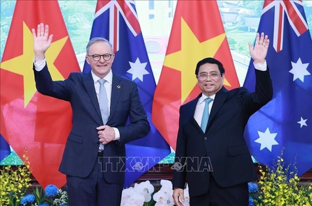 Le Premier ministre australien, Anthony Albanese (à gauche), et son homologue vietnamien, Pham Minh Chinh. Photo : VNA.