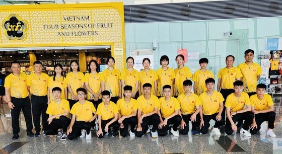 L'équipe vietnamienne aux Championnats de tennis de table juniors d'Asie du Sud-Est 2023. Photo : hanoimoi.com.vn