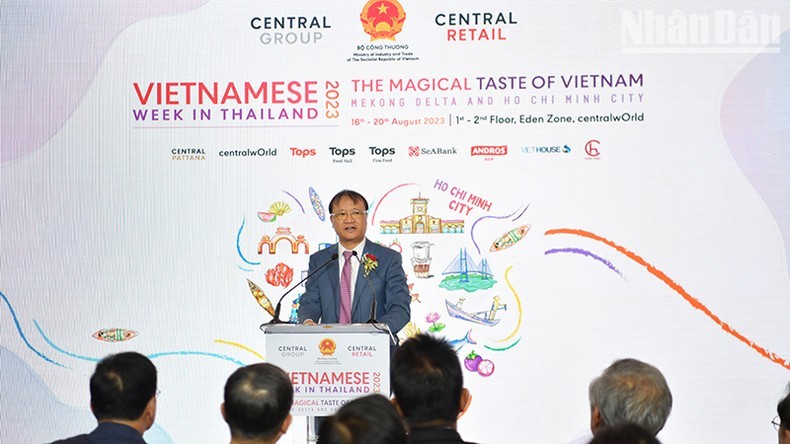 Le vice-ministre vietnamien de l’Industrie et du Commerce, Dô Thang Hai, prend la parole lors de l’évènement. Photo : NDEL.