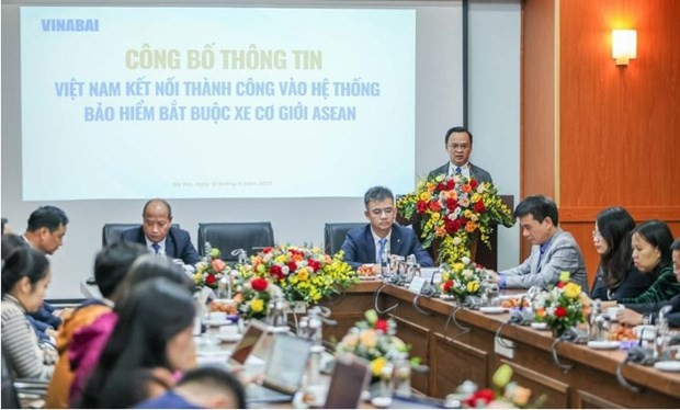 Le Vietnam connecté au système de base de données sur l’assurance automobile obligatoire de l’ASEAN. Photo: VNA 