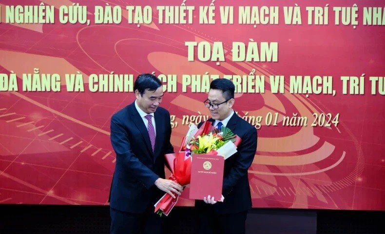 Cérémonie de nomination du directeur du Centre de recherche et de formation sur les circuits intégrés et l’intelligence artificielle de Dà Nang, le 26 janvier 2024. Photo de : Thanh Tùng. 