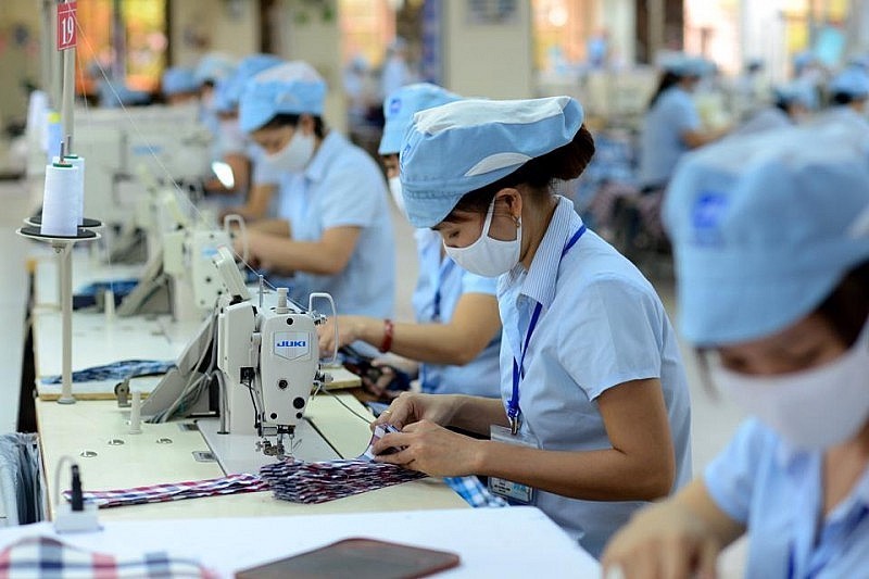 Au cours des deux premiers mois de l’année 2024, les exportations d’habillement et de textiles ont connu une croissance de 15 % en glissement annuel. Photo : congthuong.