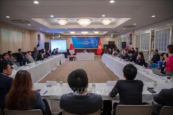 Rencontre des entreprises informatiques vietnamiennes au Japon. Photo : VNA.