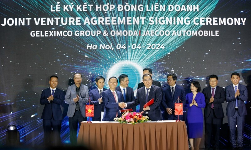 Cérémonie de signature du contrat de coentreprise entre Omoda & Jaecoo et Geleximco. Photo : Luong Dung. 