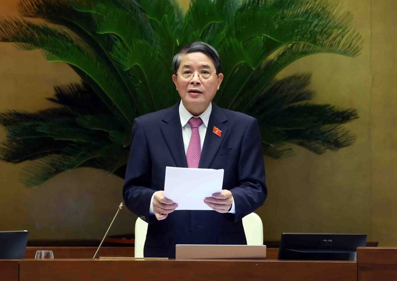 Le vice-président de l'Assemblée natonale Nguyen Duc Hai préside la séance de débat du développement socio-économique et du budget d’Etat. Photo: VNA.