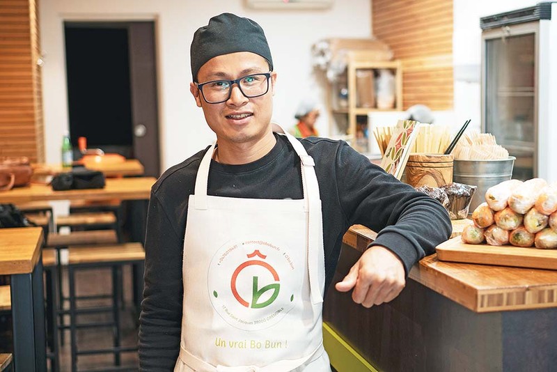 Phan Viêt Phong, propriétaire de la chaîne de restaurants Ôbobun. Photo : dautu.