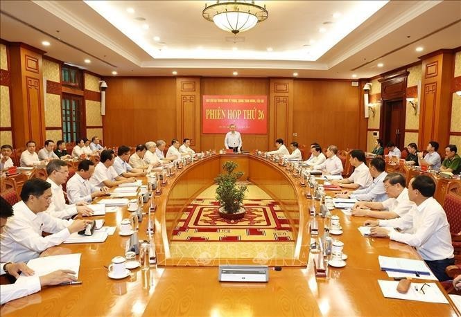 Le Secrétaire général et Président Tô Lâm (debout) lors de la 26e réunion du Comité de pilotage central pour la prévention et la lutte contre la corruption et la négativité, à Hanoi, le 14 août. Photo : VNA.