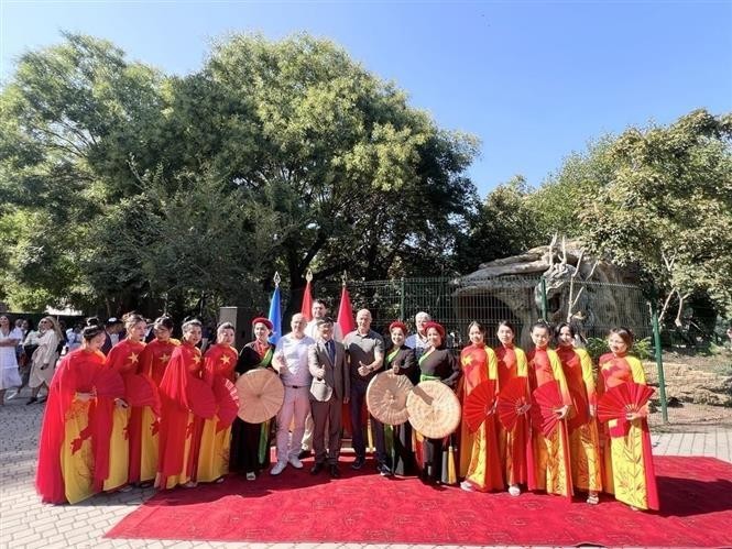 Délégués lors de la céérémonie d'inauguration. Photo : VNA.