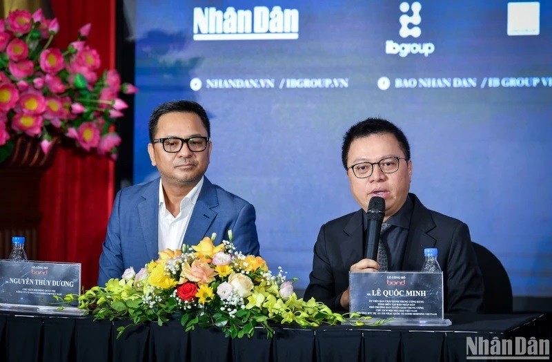 Le Quoc Minh, rédacteur en chef du journal Nhan Dan, prend la parole lors de la cérémonie d’annonce de l’événement « BOND Live In Vietnam ». 