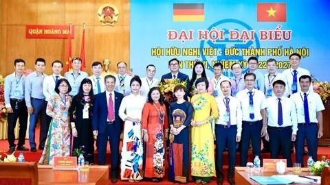 Participants au 11e Congrès de l'Association d'amitié Vietnam - Allemagne de Hanoï. Photo : VNA
