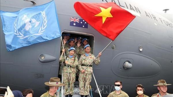 En mai 2022, le Vietnam a envoyé la première équipe du génie pour participer aux opérations de maintien de la paix de l'ONU. Photo : VNA