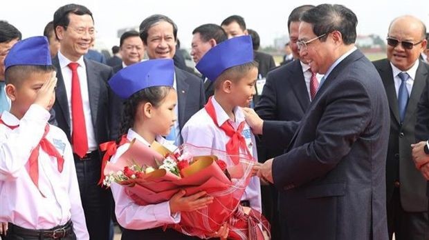 Le Premier ministre Pham Minh Chinh termine avec succès sa visite officielle au Laos. Photo : VNA.
