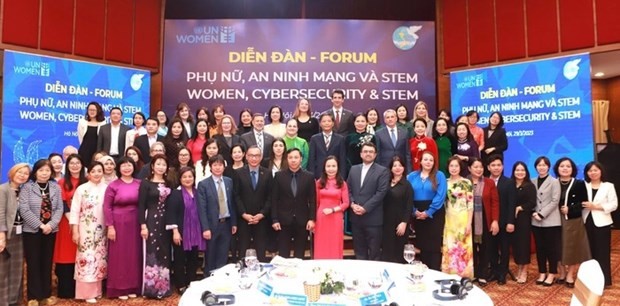Forum « Femmes, cybersécurité et STIM », le 29 mars à Hanoï Photo: phunuvietnam.vn 