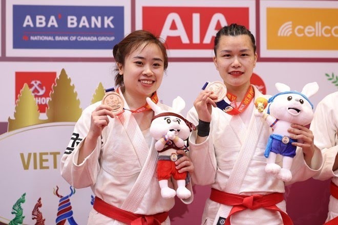 L'équipe de Jujitsu du Vietnam a remporté trois médailles de bronze (photo: Minh Quyết/TTXV)