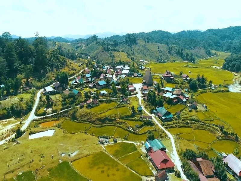 Une zone touristique communautaire du district de Kon Plong. Photo: congluan.vn