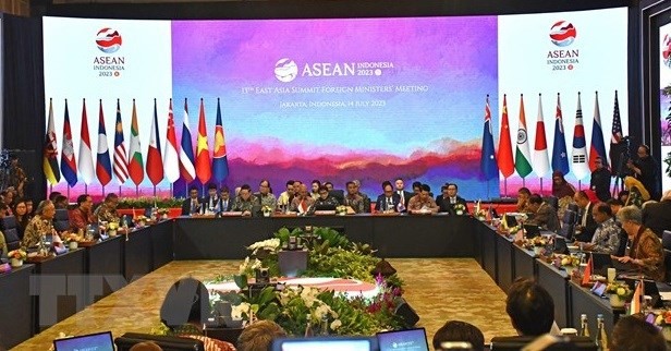 La Conférence des ministres des Affaires étrangères participant au Sommet de l'Asie de l'Est (EAS). Photo: VNA