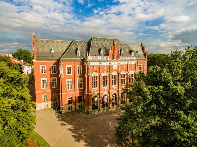 Fondée en 1364 à Cracow, Jagellonne est l’université la plus ancienne de Pologne. Photo: NAWA