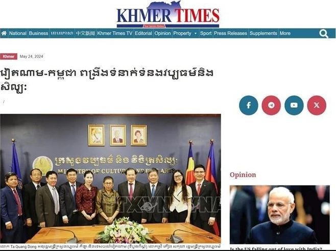 La presse cambodgienne salue le succès de la Semaine culturelle vietnamienne. Photo : VNA