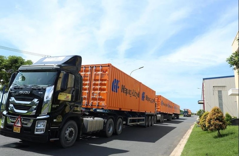 Des conteneurs de Hoa Phat seront livrés à la société Hapag-Lloyd. Photo : VNA.