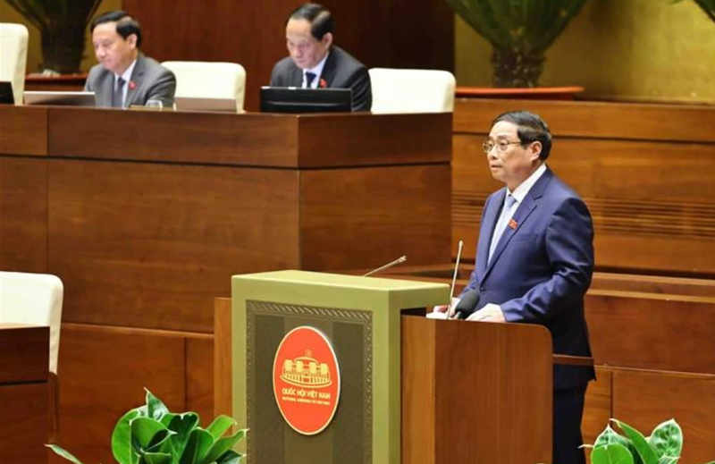 Le Premier ministre Pham Minh Chinh prononce un discours dans le cadre de la 8e session en cours de la 15e Assemblée nationale (AN), le 12 novembre. Photo: VNA