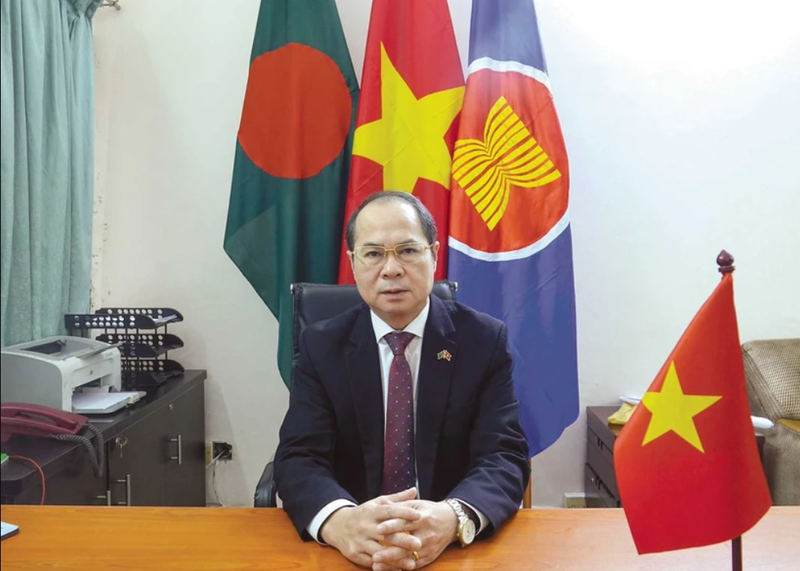 L'ambassadeur vietnamien au Bangladesh Nguyen Manh Cuong. Photo : VNA.