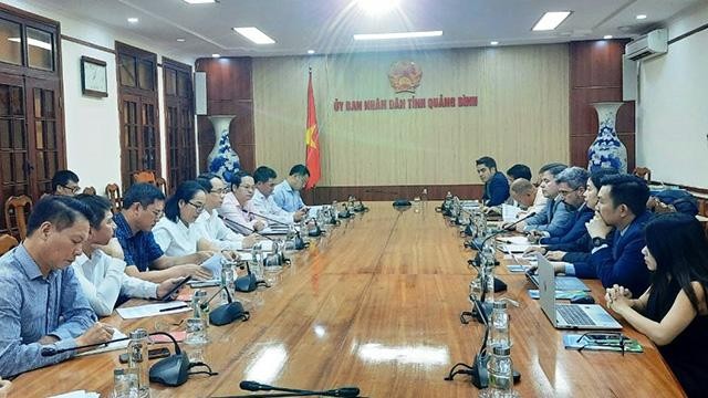 Vue de la rencontre avec le Bureau économique et commercial relevant de l'ambassade d'Espagne au Vietnam et les entreprises espagnoles. Photo: quangbinh.gov.vn