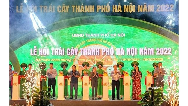 Le Festival des fruits de Hanoï en 2022 s'est ouvert le 6 octobre au parc Thông Nhât. Photo : NDEL.