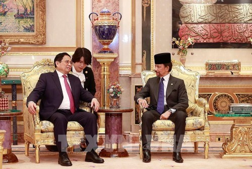 Presse brunéienne: la visite de Pham Minh Chinh témoigne de la solidité des relations entre les deux