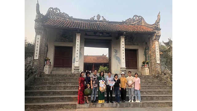 Les visiteurs auront l'occasion de visiter la maison communale de Cô Loa, le lieu de culte de la princesse My Châu, le temple Cao Lô, le temple Thuong, lieu de culte du roi An Duong Vuong. Photo : hanoimoi.com.vn